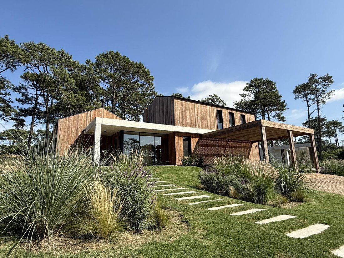 House in Laguna Blanca, Maldonado Department, Uruguay 1 - 16053675