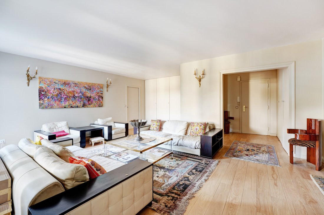 Apartment in Chaillot, Paris 16e Arrondissement, Paris 4 - 16053017