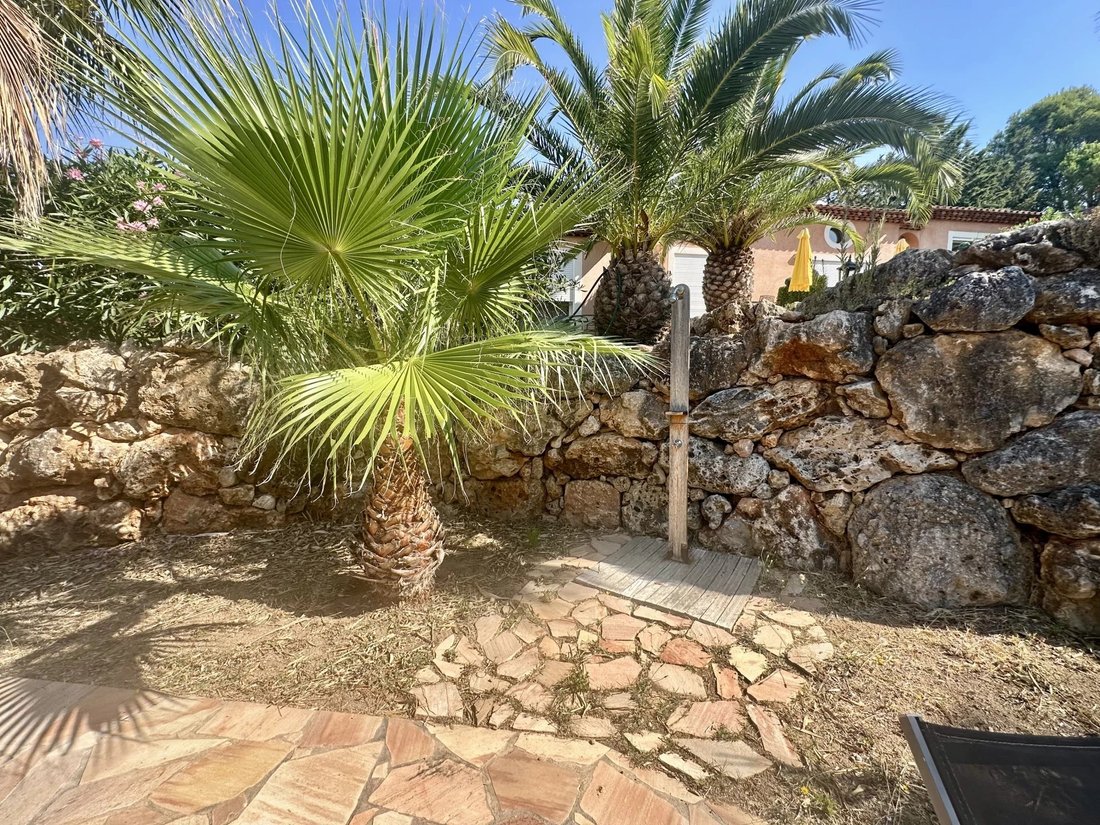 Villa in La Bouverie, Roquebrune-sur-Argens, France 3 - 16052972