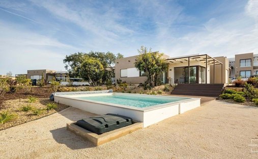 Villa in Lagoa e Carvoeiro, Algarve, Portugal 1