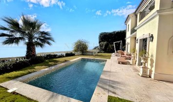Villa in Roquebrune-Cap-Martin, Provence-Alpes-Côte d'Azur, France 1