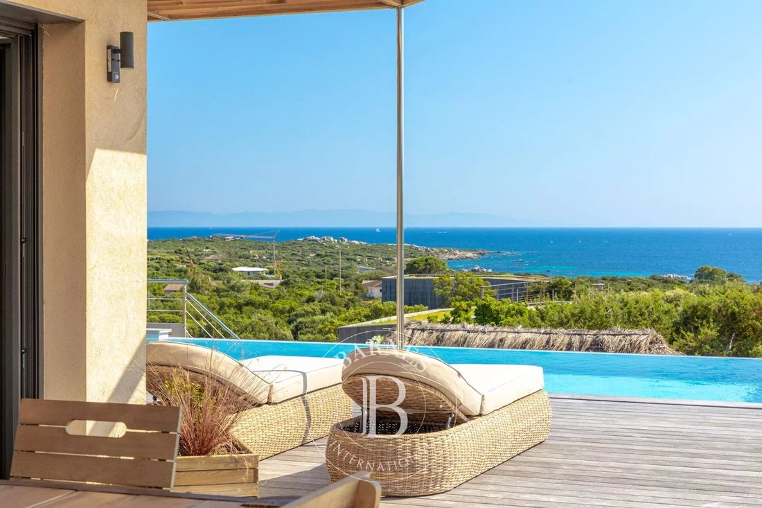 Villa in Pianottoli-Caldarello, Corsica, France 1 - 16052973