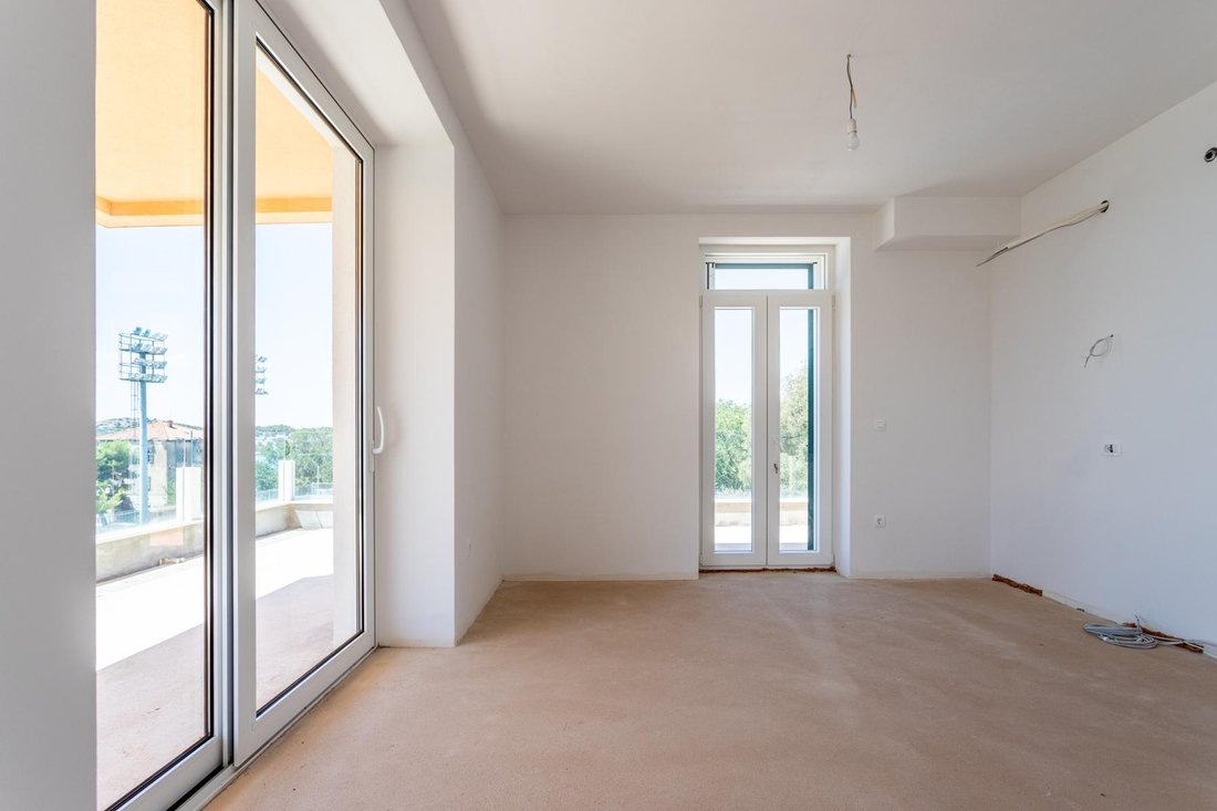 Apartment in Gradska cetvrt Crnica, Sibenik, Sibenik-Knin County 4 - 16054371
