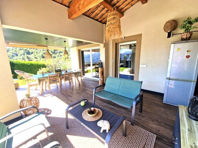 Villa in La Roquette-sur-Var, Provence-Alpes-Côte d'Azur, France 2 - 16054401