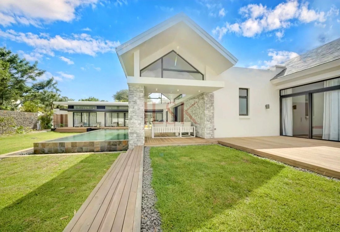 Villa in Cap Malheureux, Rivière du Rempart District, Mauritius 1 - 16055495