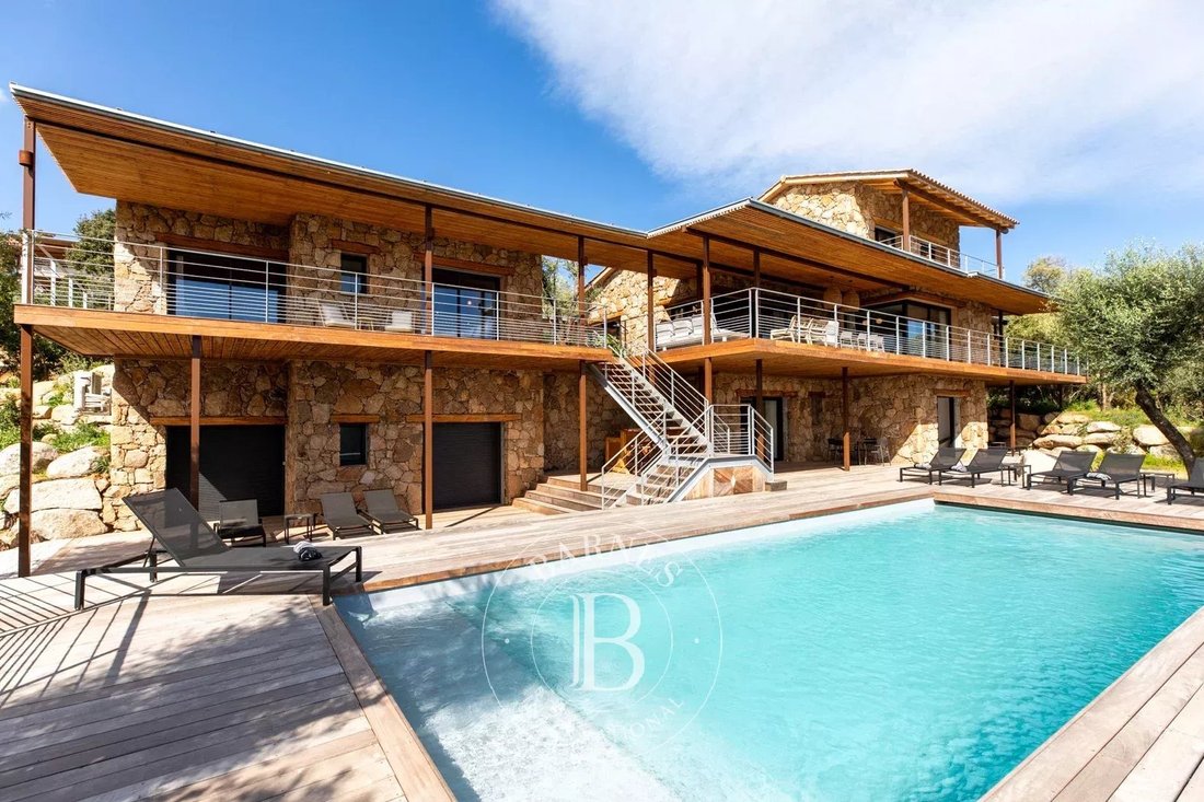 Villa in Zonza, Corsica, France 1 - 16052885