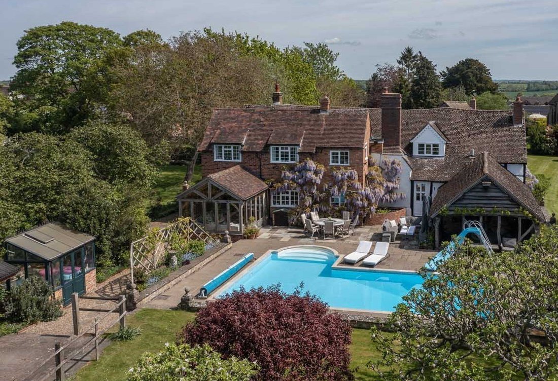 House in Upton Snodsbury, England 1 - 14413395