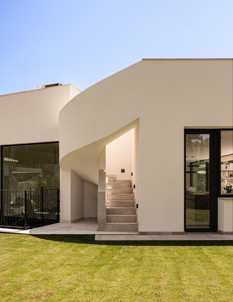 House in Portals Nous, Calvia, Balearic Islands 2 - 16053042