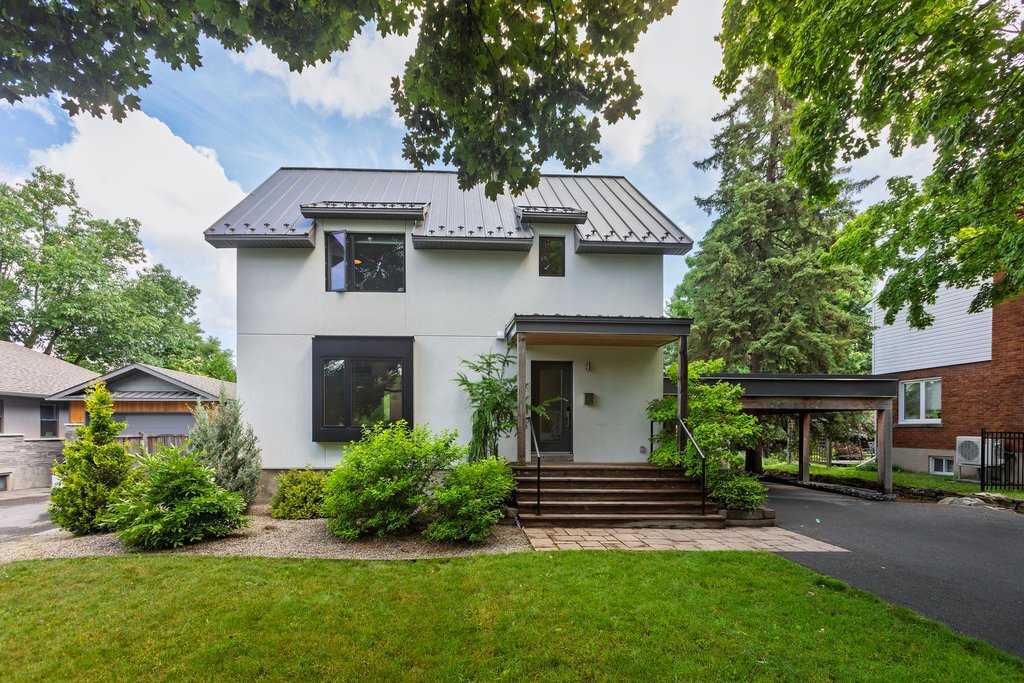 House in Ottawa, Ontario, Canada 1 - 16060145