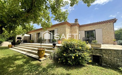 House in Zone Rurale Nord, Carpentras, France 1