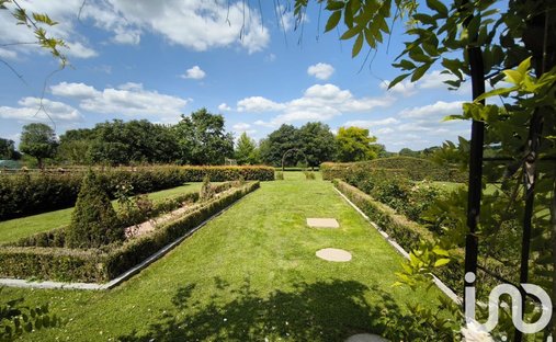Castle for Sale in Pont-Audemer, Normandy, France