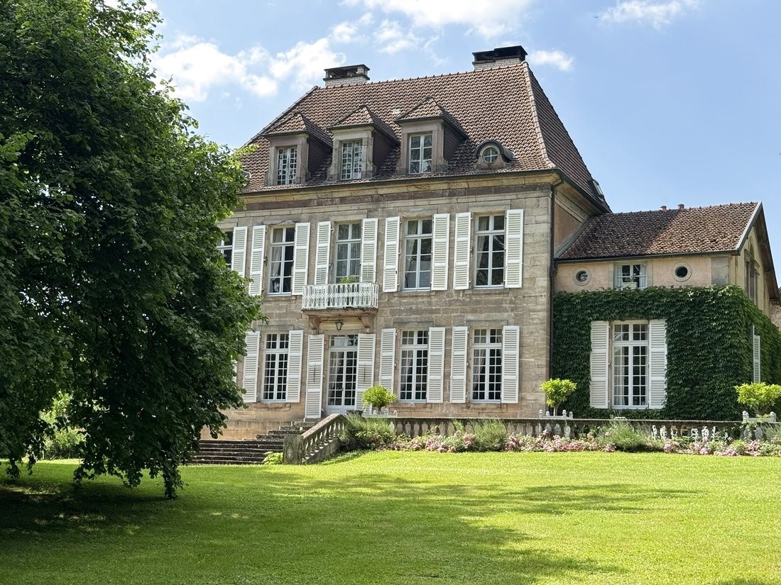 Whispers of the 18th Century: A Castle’s Timeless Embrace in Luxeuil-les-Bains
