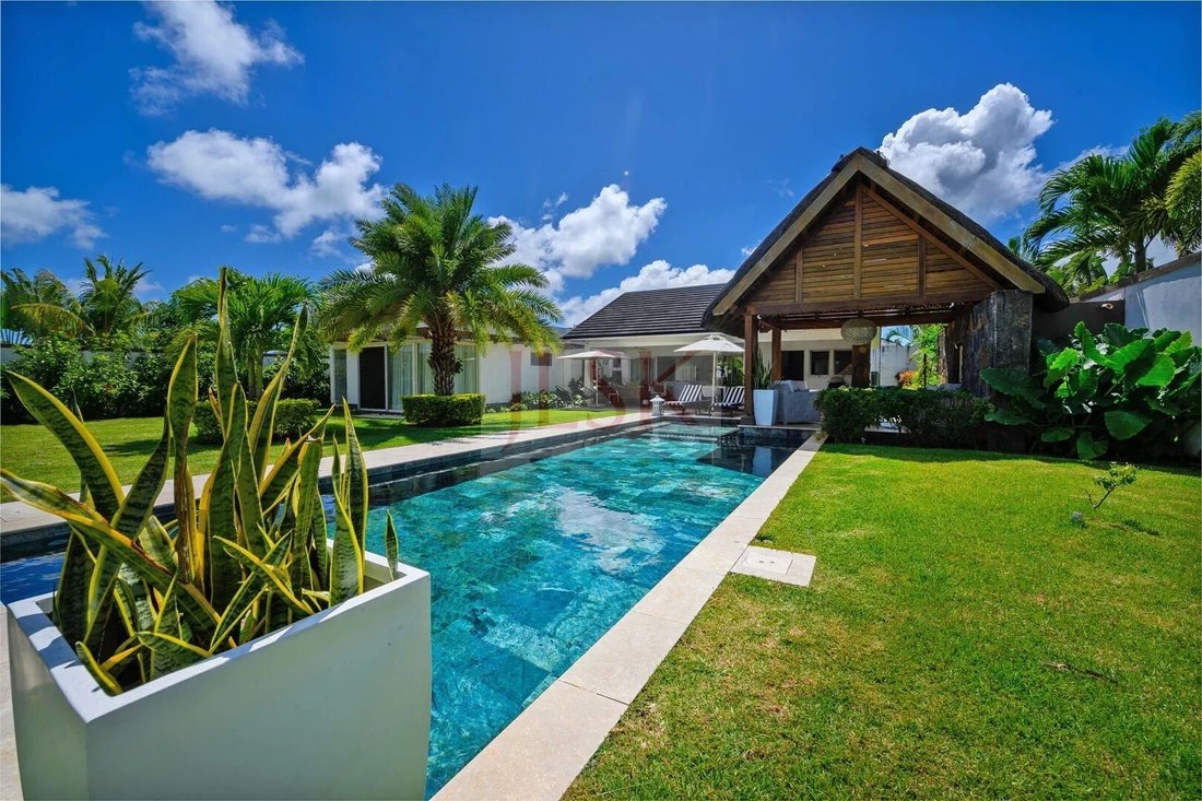 Villa in Grand Baie, Rivière du Rempart District, Mauritius 1 - 16062715