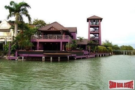 4 Bedroom Dream House In A Dream Location - Na Jomtien