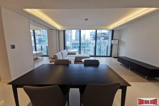 Circle Sukhumvit 11 - Newly Built Luxury High-Rise Condo at Sukhumit 11, BTS Nana - 2 Bed Unit - 15%