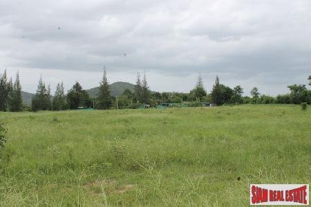9 Rai with nice mountain views