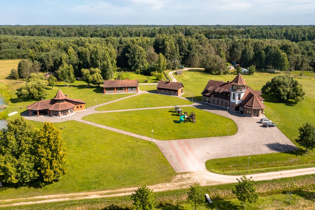 Eleja, Latvia 2 - 16063021