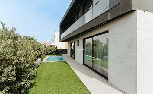Villa in Canidelo, Porto District, Portugal 1