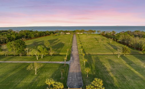 Farm Ranch in La Porte, Texas, United States 1