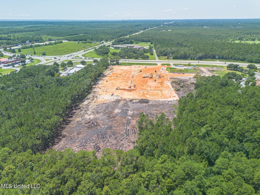 Land in Ocean Springs, Mississippi, United States 5 - 16059942