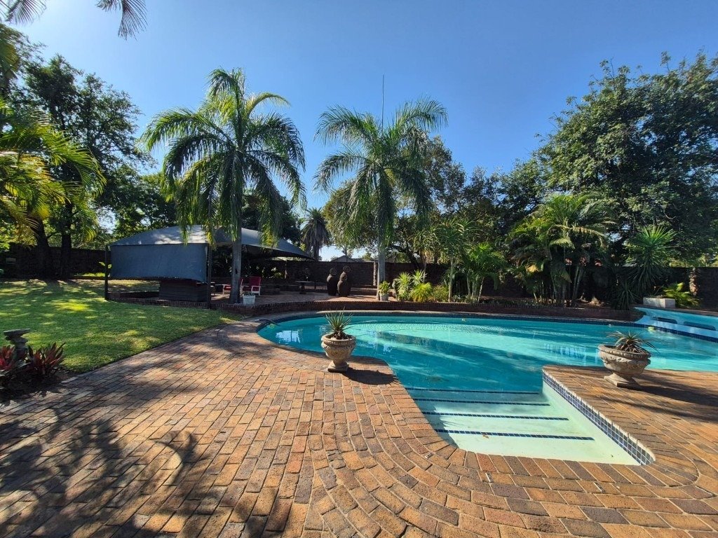 Country House in Phalaborwa, Limpopo, South Africa 2 - 16056433