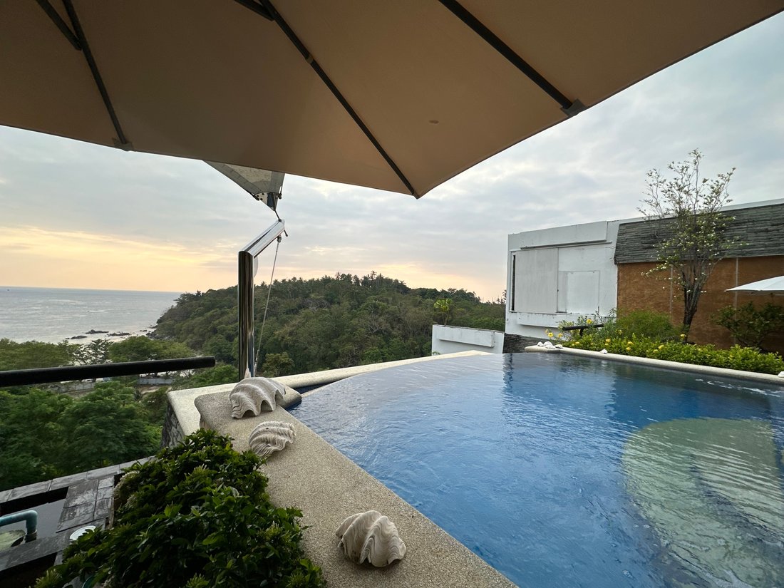 Accenta Kata - Luxury 3 bed 320 m2 Penthouse with Private Plunge Pool 7 mins walk to Kata Beach
