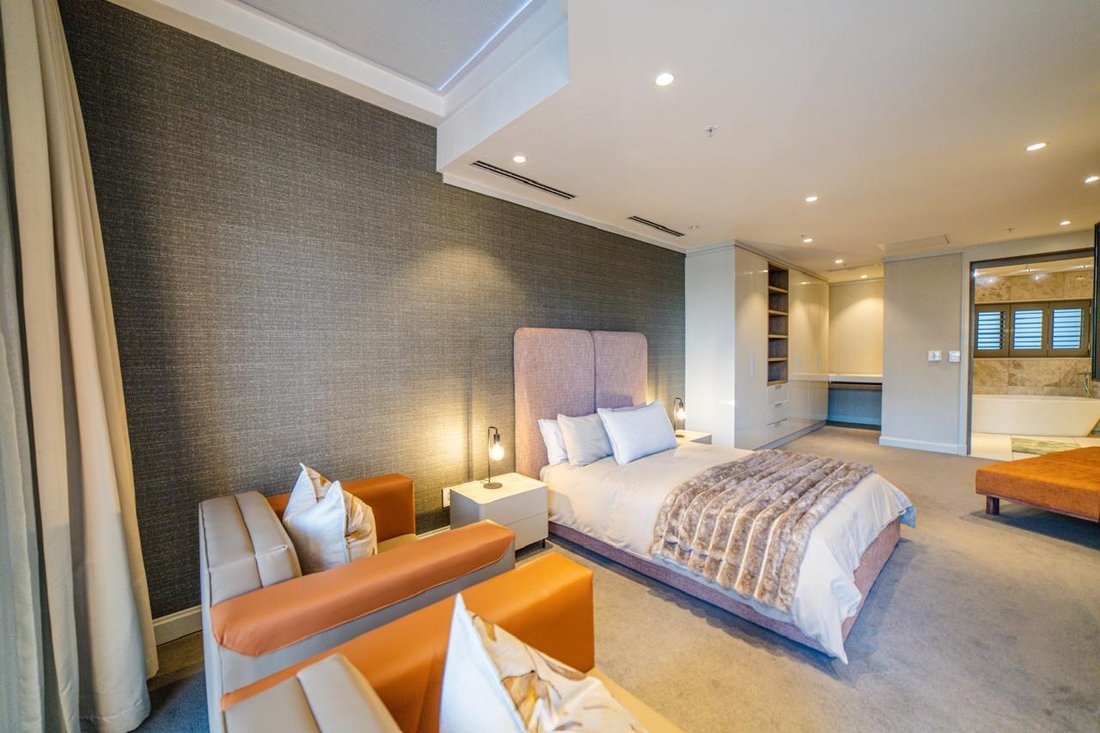 Apartment in Sandown, Gauteng, South Africa 4 - 16057410