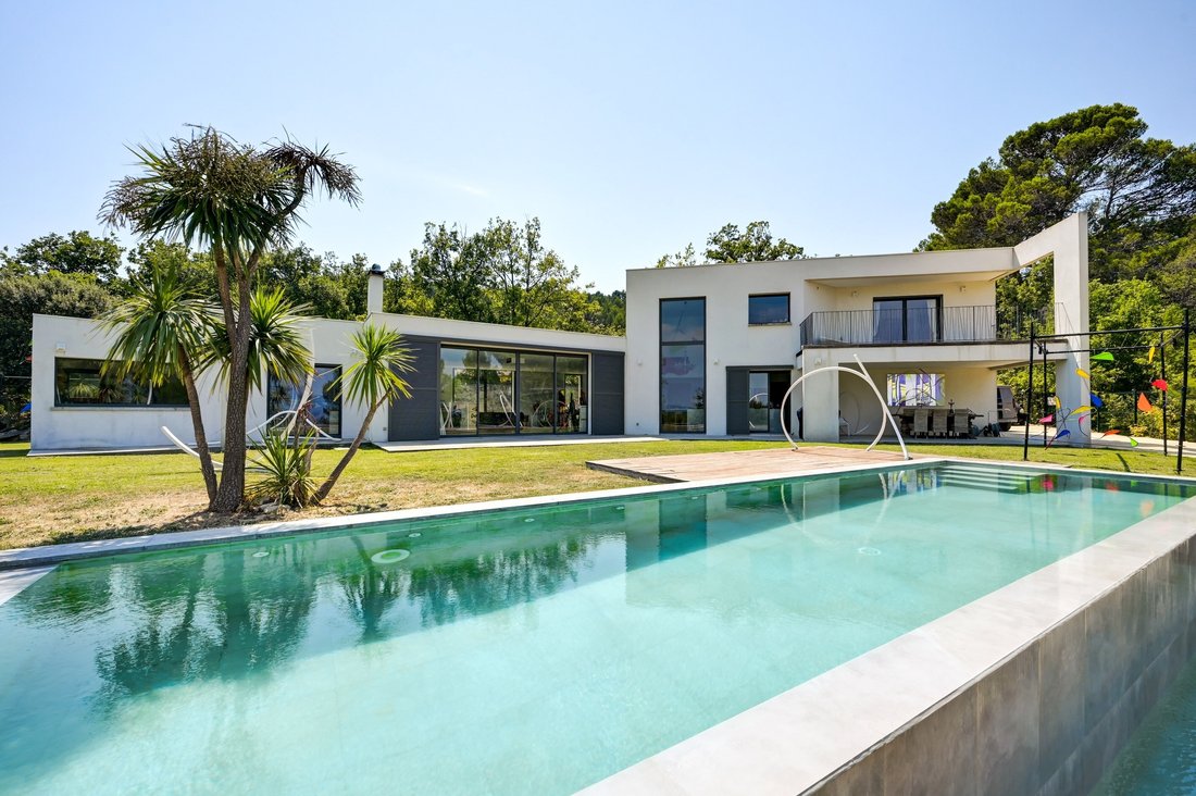House in Le Tholonet, Provence-Alpes-Côte d'Azur, France 2 - 16057843