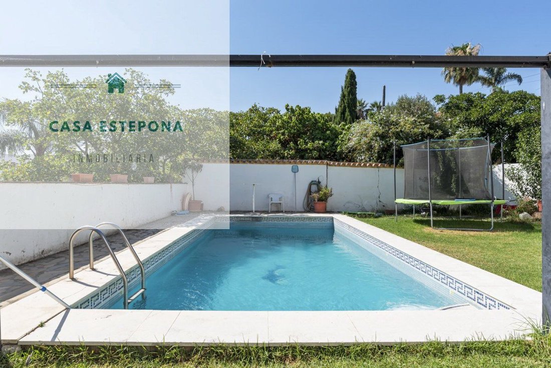 Villa in Estepona, Andalusia, Spain 3 - 16063258