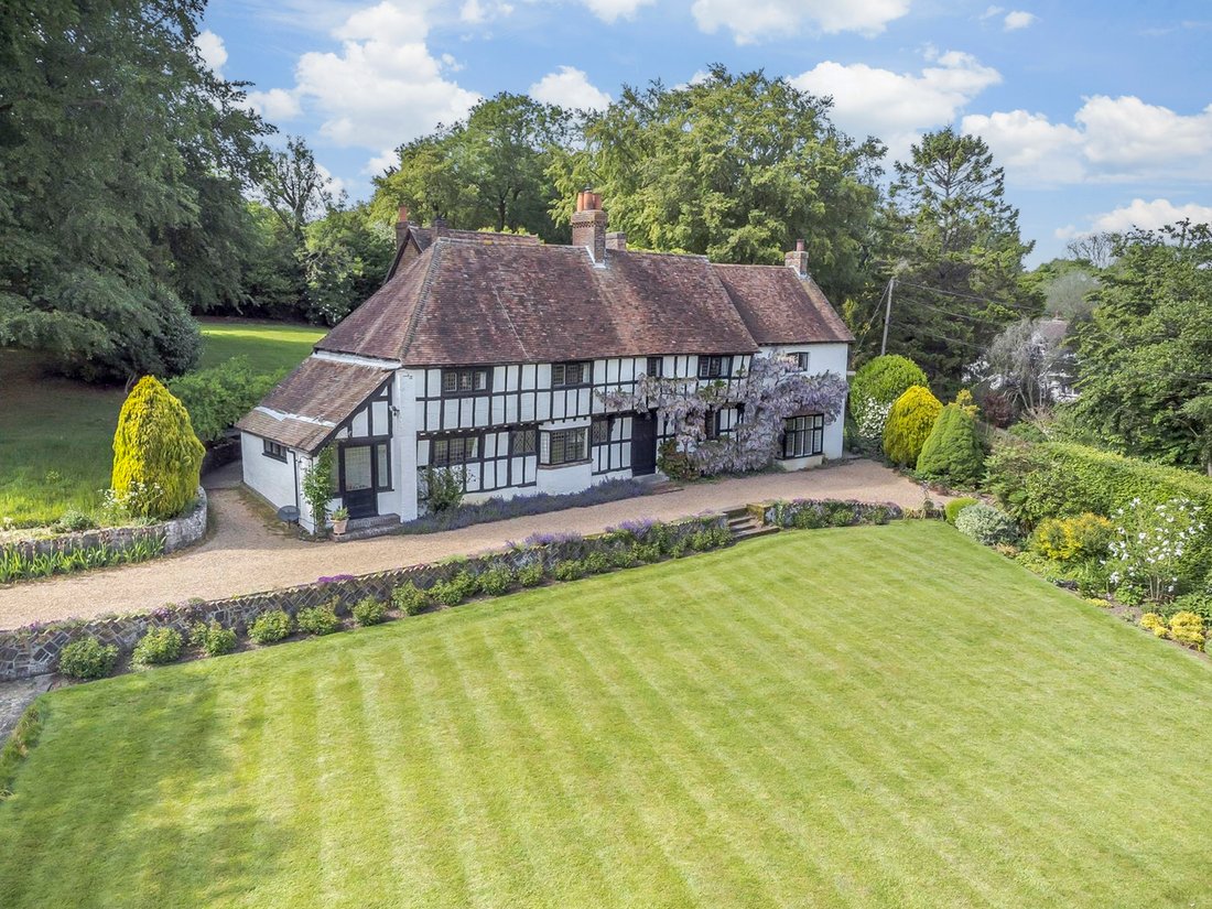 House in Elham, England 1 - 16064960