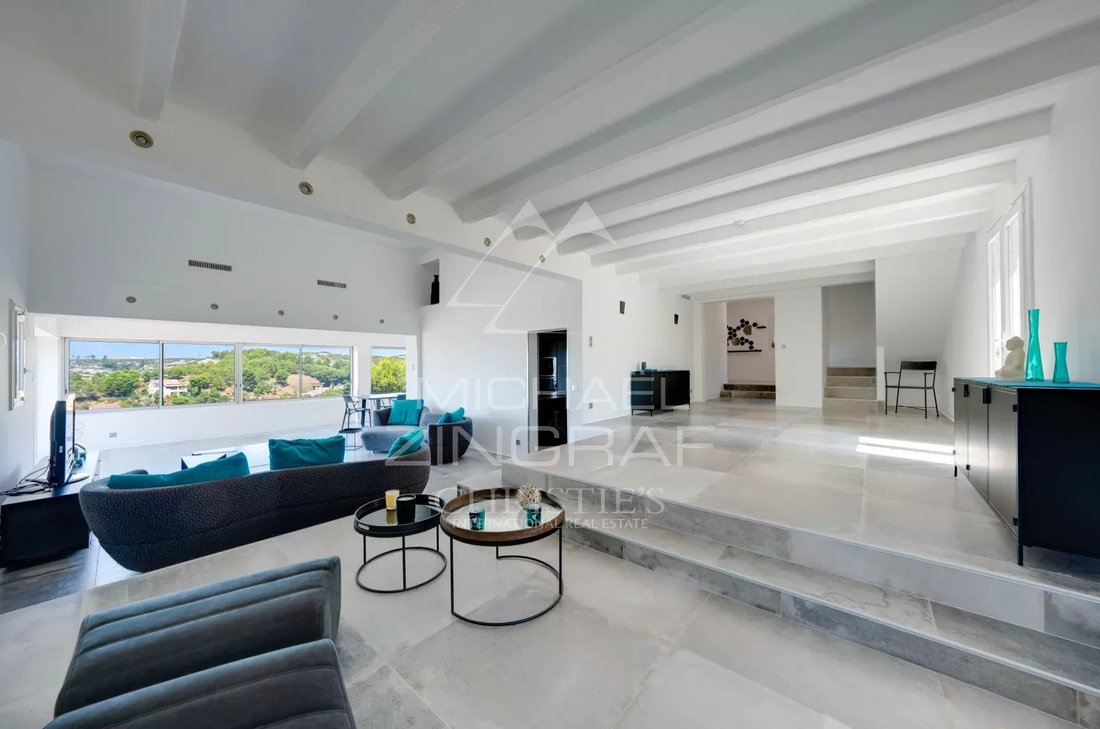 Villa in Est Reganat Destral, Carry-le-Rouet, France 5 - 16063525