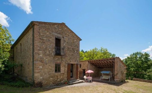 Villa in Radicondoli, Tuscany, Italy 1