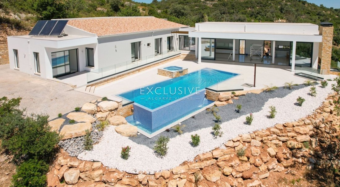 Villa in Loule (Sao Sebastiao), Algarve, Portugal 1 - 14386168