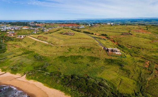 Land in Port Zimbali, KwaZulu-Natal, South Africa 1