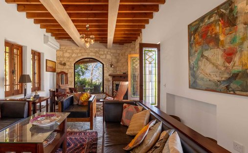 House in Kritou Tera, Paphos, Cyprus 1