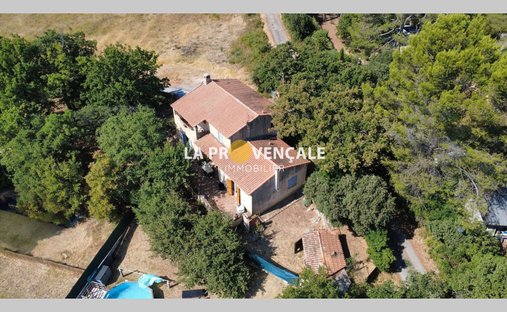 Villa in Puyloubier, Provence-Alpes-Côte d'Azur, France 1