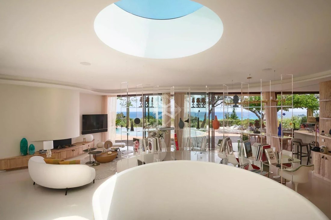 Villa in Ramatuelle, Provence-Alpes-Côte d'Azur, France 5 - 16063828