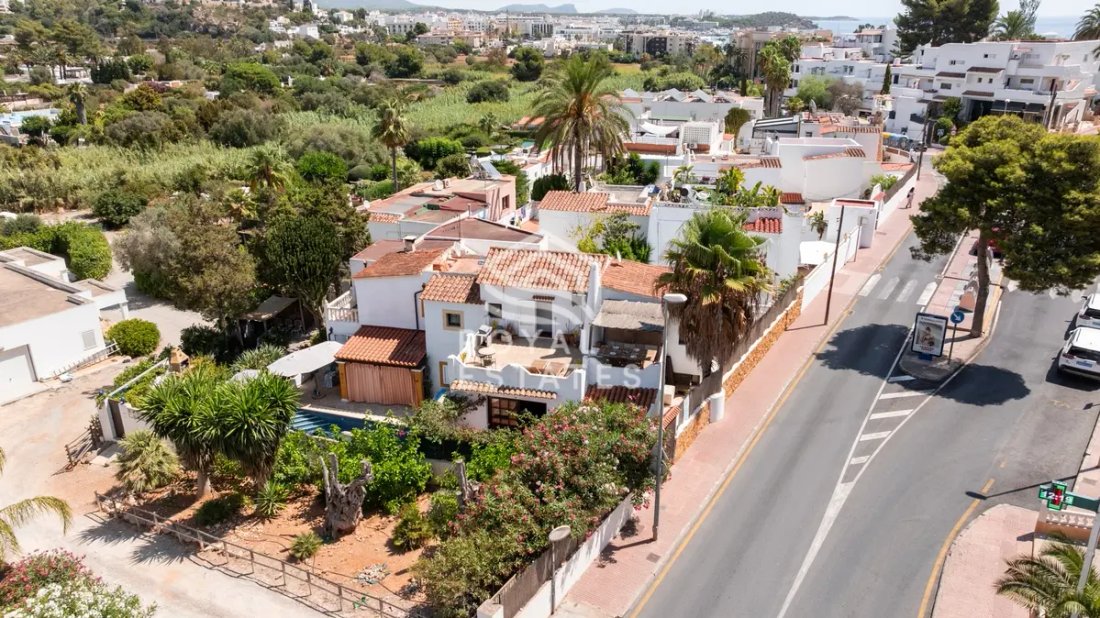 Villa a Santa Eulària des Riu, Isole Baleari, Spagna 1 - 16064942