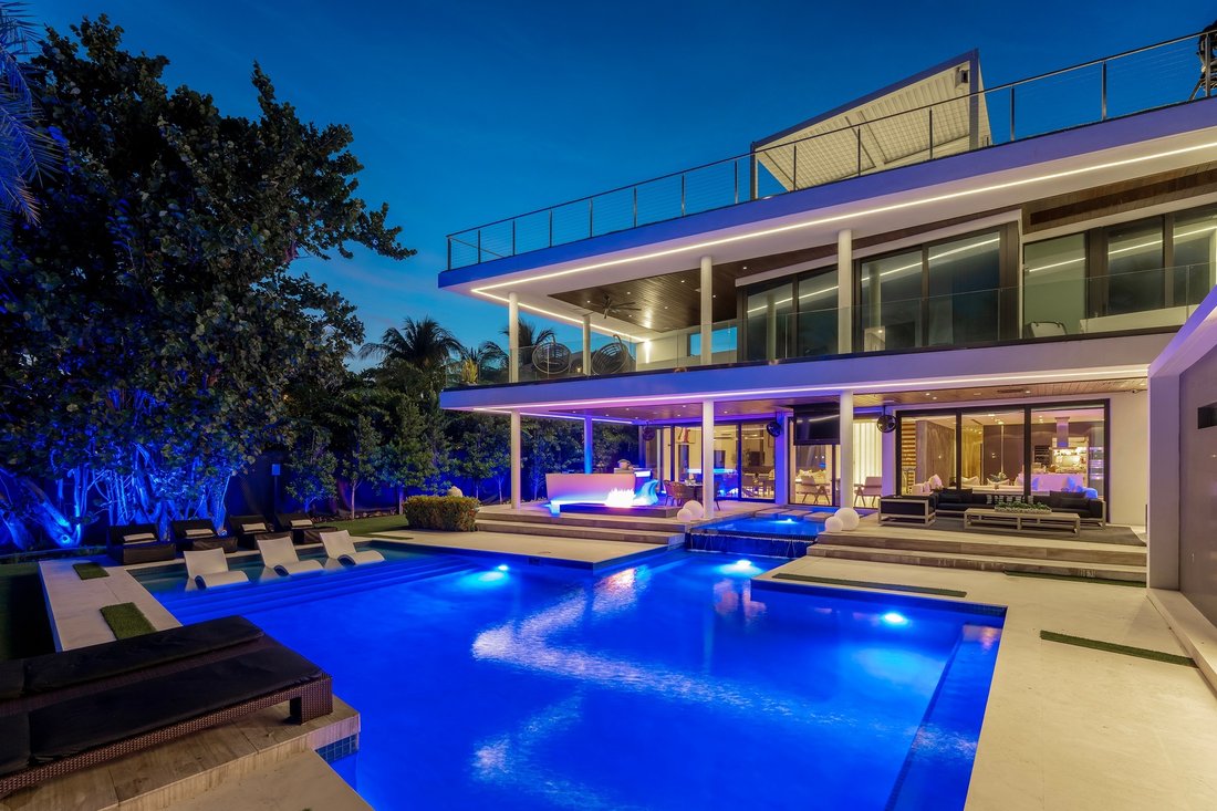 Haus in Miami Beach, Florida, Vereinigte Staaten 2 - 16065069