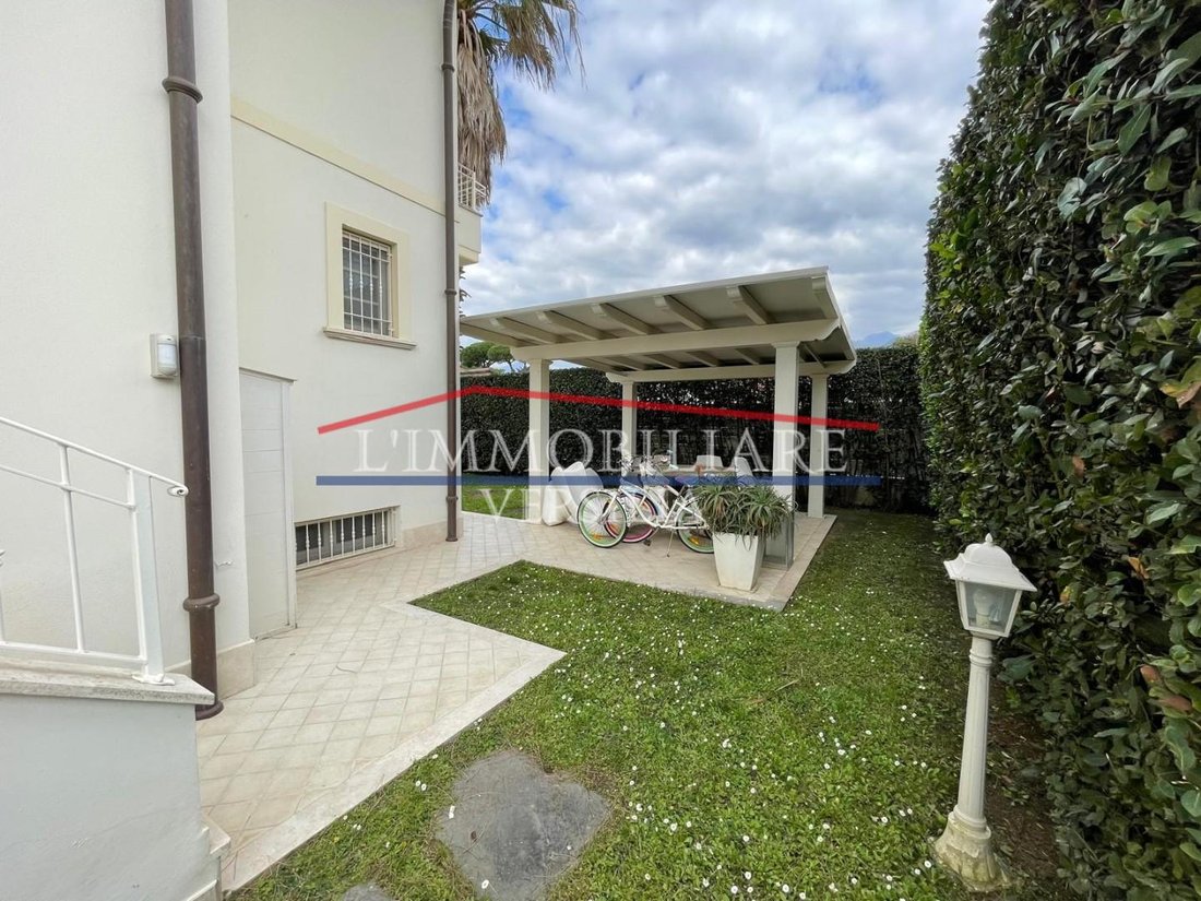 Country House in Cinquale, Montignoso, Tuscany 4 - 16064924