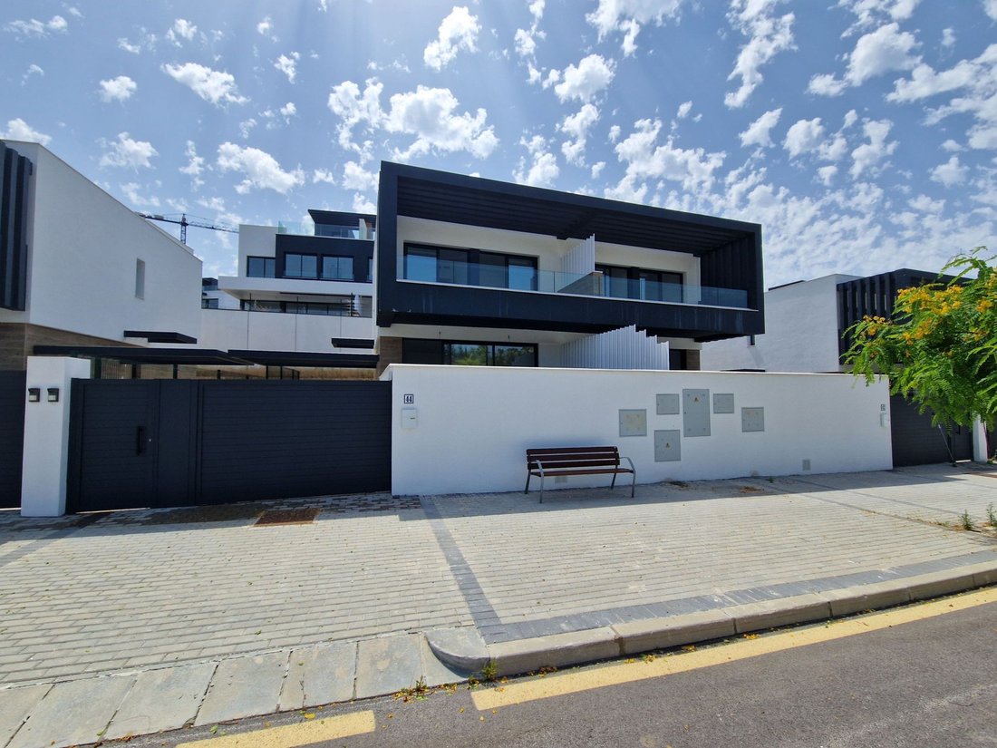Townhouse in Atalaya-Isdabe, Estepona, Andalusia 1 - 16064838