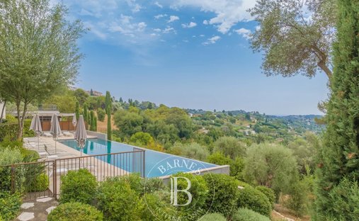 Apartment in Saint-Paul-de-Vence, Provence-Alpes-Côte d'Azur, France 1