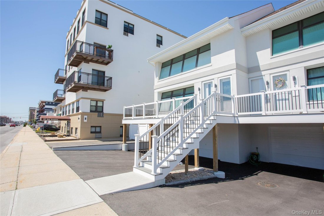 Long Beach, New York, United States 1 - 16065119