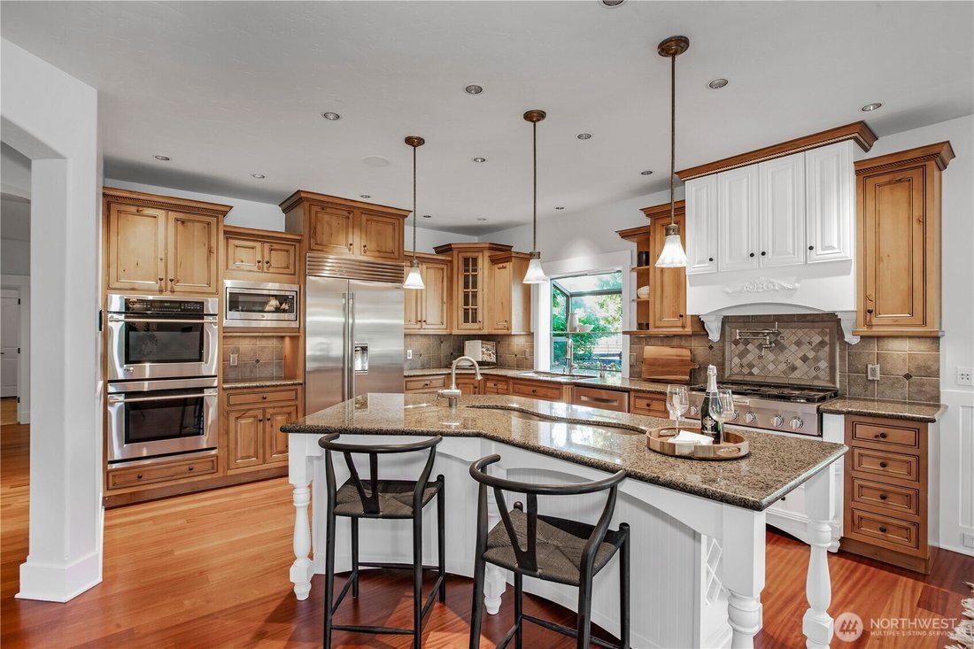 House in Olympia, Washington, United States 4 - 16065491