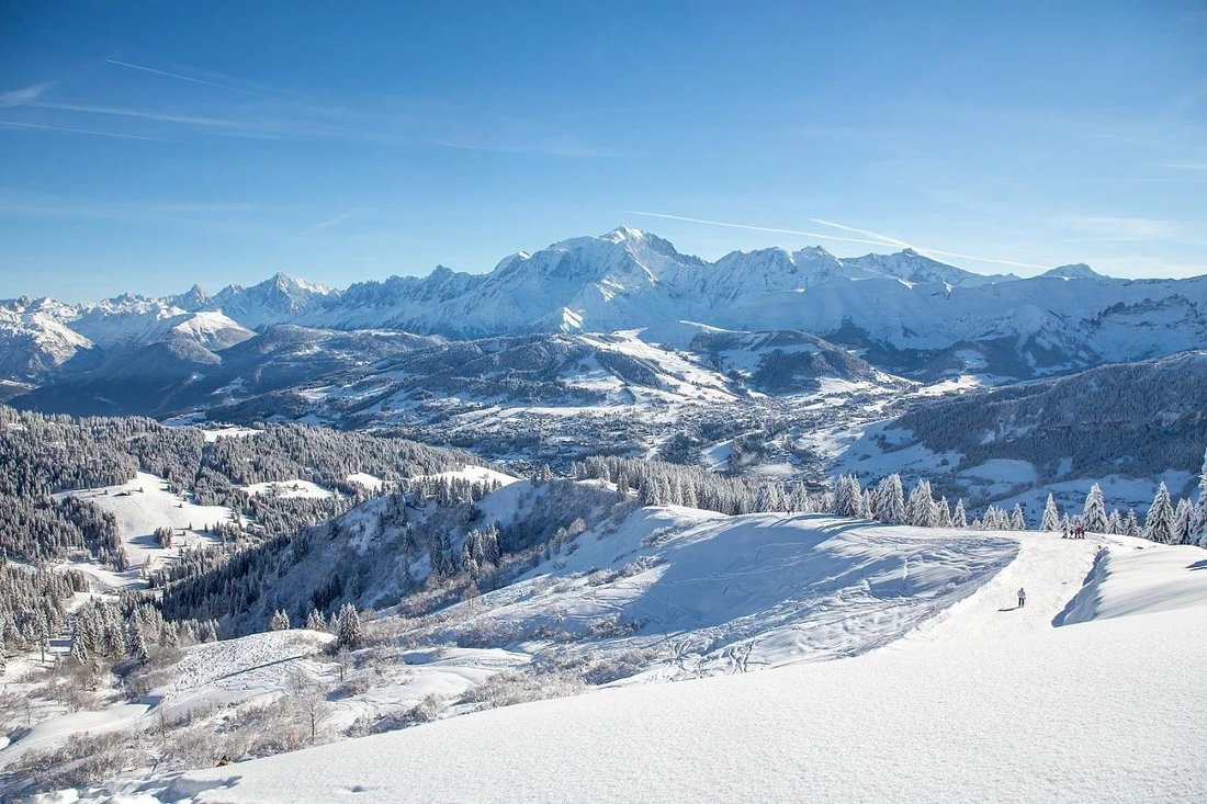 Chalet in Combloux, Auvergne-Rhône-Alpes, France 2 - 16064866