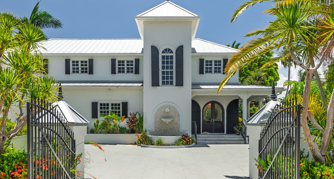 House in George Town, George Town, Cayman Islands 1 - 16065004