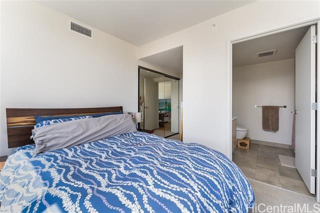 Condo in Honolulu, Hawaii, United States 5 - 16064680