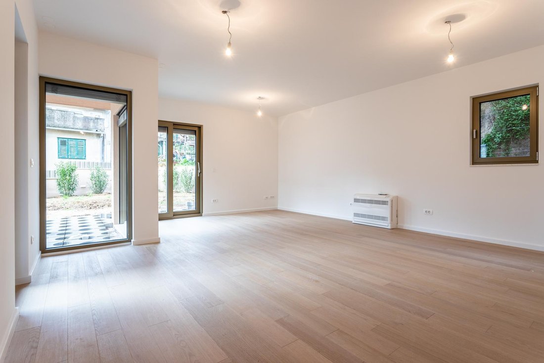 Apartment in Lucac-Manus, Split, Split-Dalmatia County 4 - 16065009