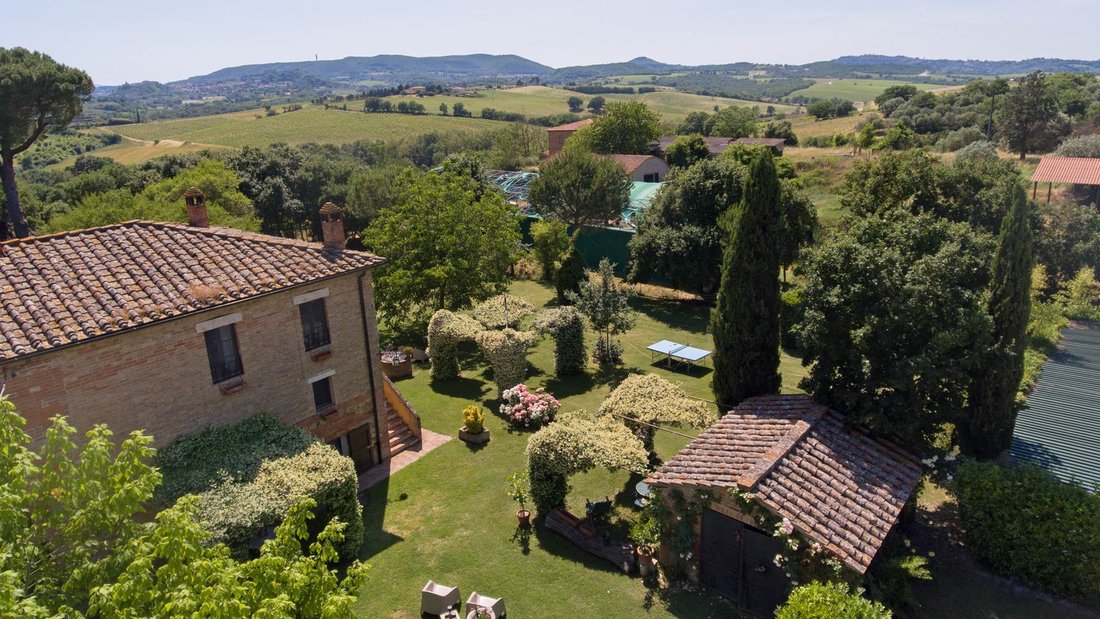 Country House in Montepulciano, Tuscany, Italy 2 - 16064889