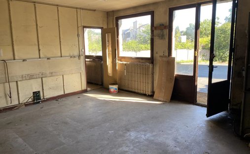 Sale Of A Castle In Guingamp, 693m² 26 Rooms €1,659,000 Côtes D'armor